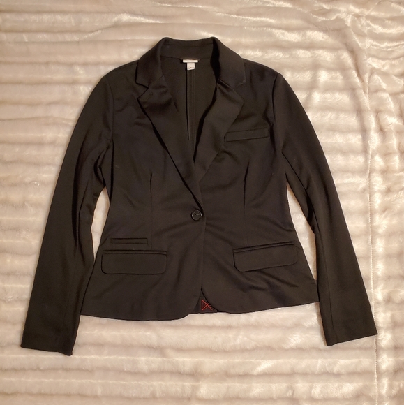 Blazer - Picture 2 of 2